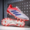 2513 Pearl White Long Spikes