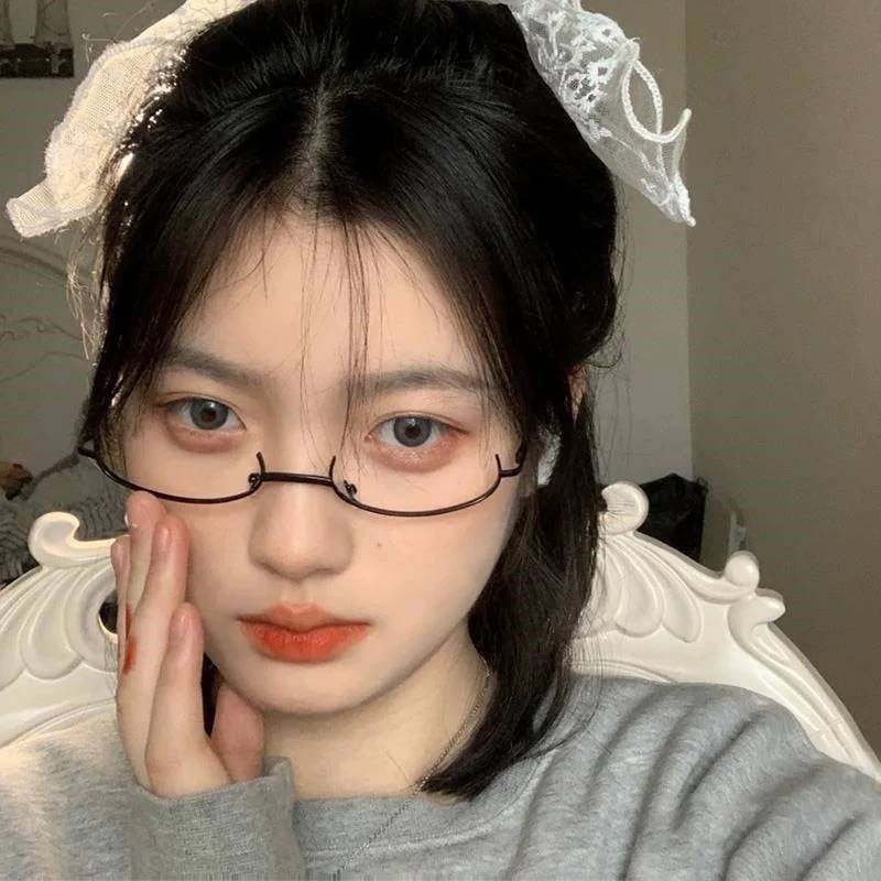 Online celebrity lower half-frame glasses women's decorative glasses frame lens-free eyes royal sister pure desire live broadcast anchor secretary glasses frame