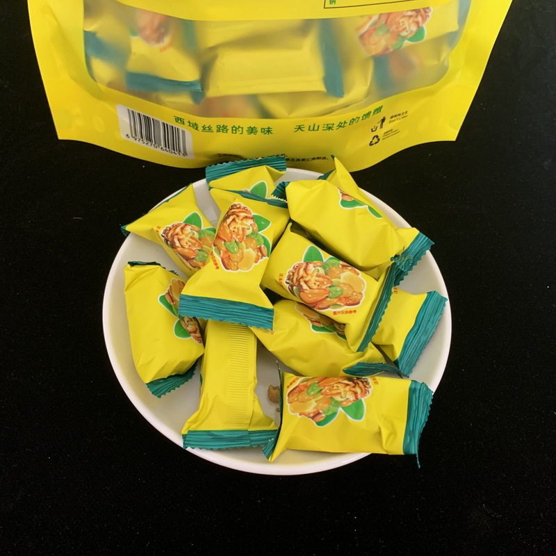 Western region Huateng nut crisp 500g Xinjiang nut kernel traditional peanut crisp candy snack mixed nuts