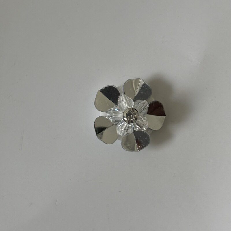 新款手工穿珠花朵辅料装饰花鞋帽花亮片小花DIY饰品服装辅料