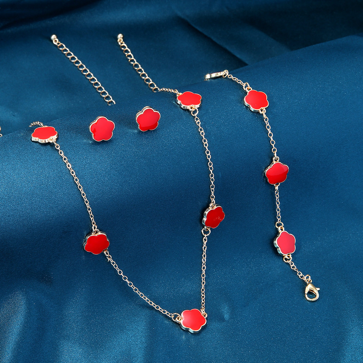 Cross-border Hot Five-petal Flower Earring Bracelet Necklace suit European and American Fashion Lucky Five-leaf Flower Bracelet Factory Direct Supply