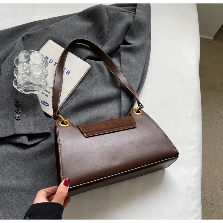 O1CN01k8449u1k9d8HcA5KM !!2216095894641 0 cib