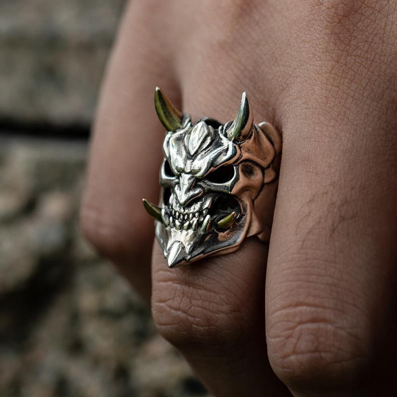 New Arrival European and American Alloy Mask Prajna Ring Skull Two-color Ring Finger Ring Manufacturers Wholesale