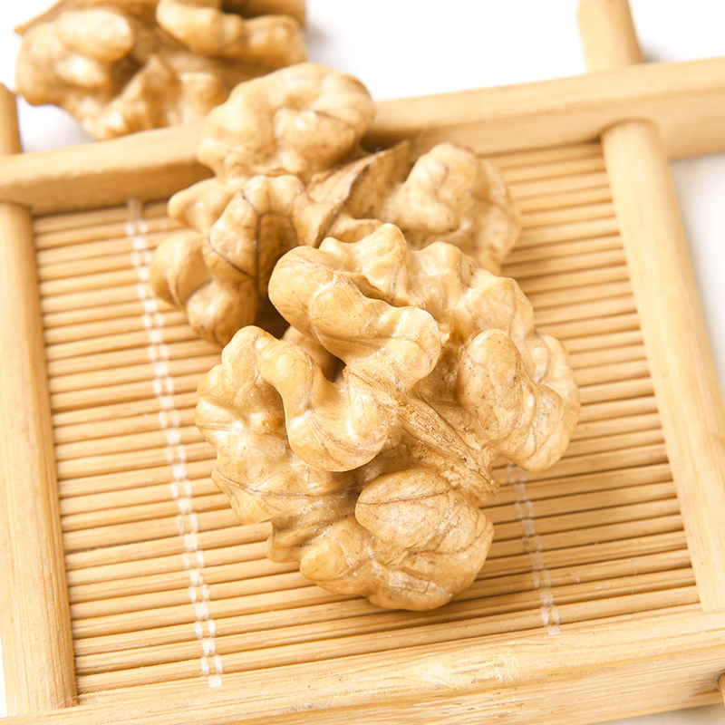 New Walnut Kernels, Xinjiang Specialty Paper-Skinned Walnuts, Original Thin-Skinned Cooked Walnut Meat, Snacks for Pregnant Women, Baked Nuts