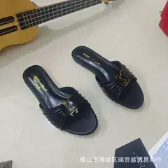 Cross-Border Metal Buckle Ys-Style Pleated Slippers, European and American Sexy Temperament Sandals for Women, Patent Leather, Export Half-Slippers, Large Size