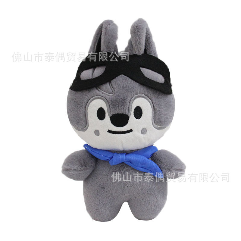 韩国明星组合李龙馥方灿飞行员流浪儿童毛绒玩具可爱挂件娃娃玩偶