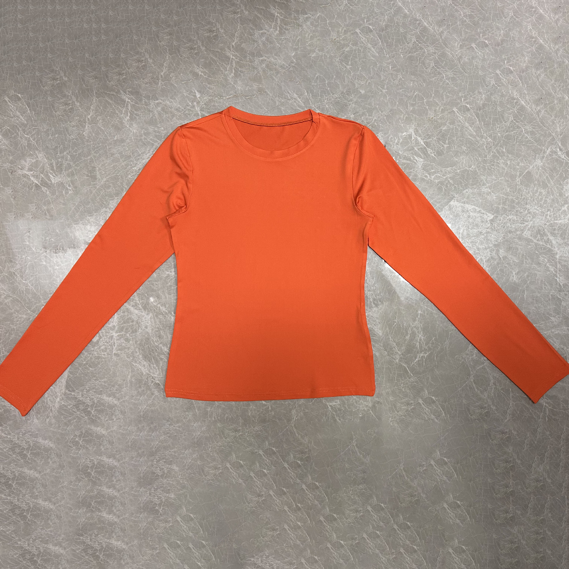 欧美女装休闲长袖t恤春秋纯色修身套头衫t恤女街装打底衫上衣