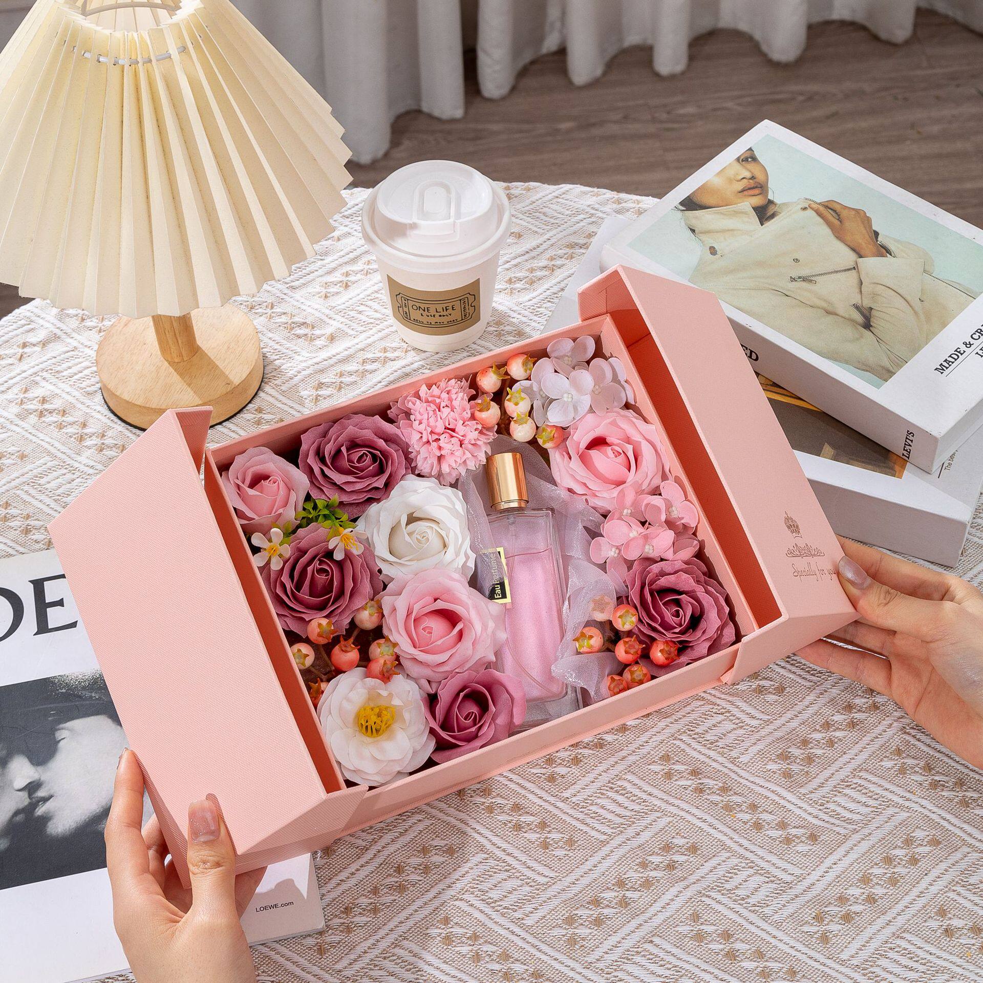 香水石鹸花ギフトボックスセットピンク