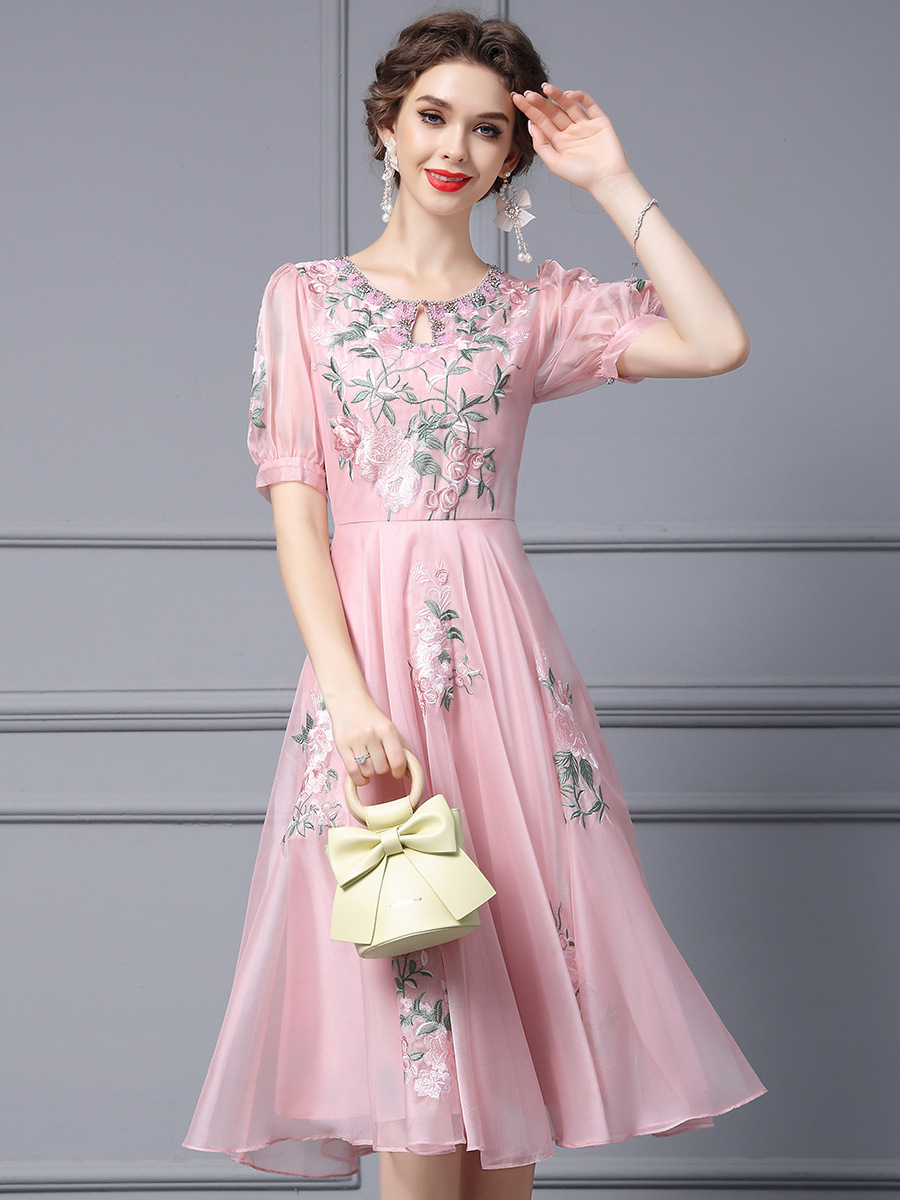 (Mới) Mã K4049 Giá 4350K: Váy Đầm Liền Thân Dáng Dài Nữ Shtdc Ngắn Tay Hàng Mùa Hè Thêu Họa Tiết Hoa Thời Trang Nữ Chất Liệu G06 Sản Phẩm Mới, (Miễn Phí Vận Chuyển Toàn Quốc).