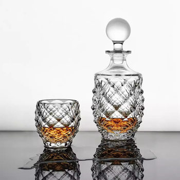 Czech BOHEMIA imported crystal glass whiskey cup beer glass wine bottle decanter creative personality