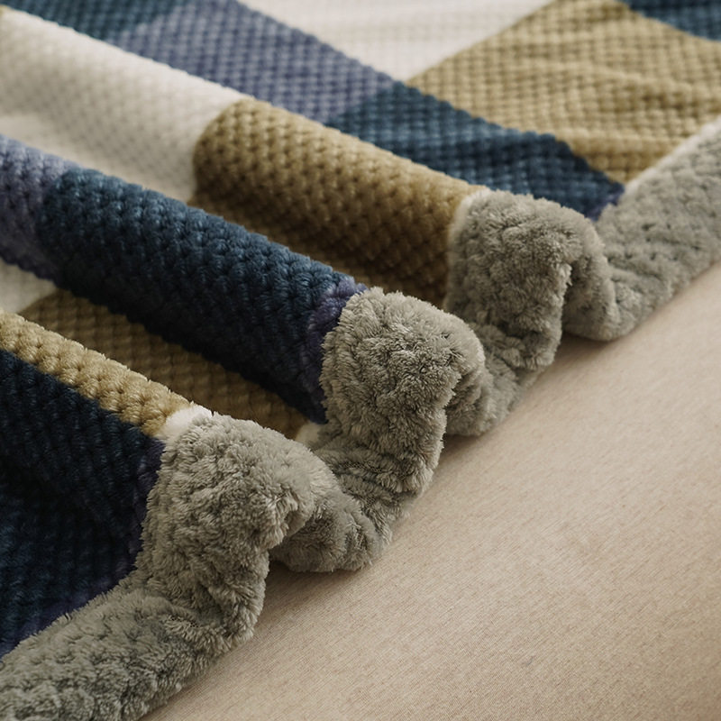 Winter Coral Fleece Blanket, Thickened and Warm, Flannel Milk Velvet Bed Sheet, Sofa Throw Blanket, Dormitory Blanket, Nap Blanket