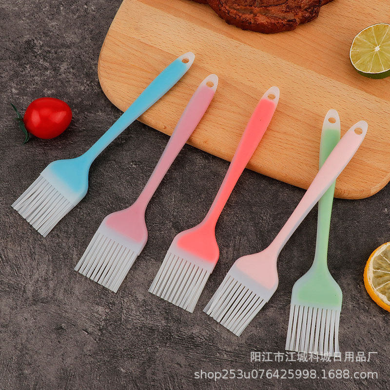 Spot All-In-One Silicone Oil Brush Kitchen High Temperature Resistant Silicone Oil Brush Barbecue Utensils Small Barbecue Brush