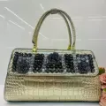 Crocodile gold