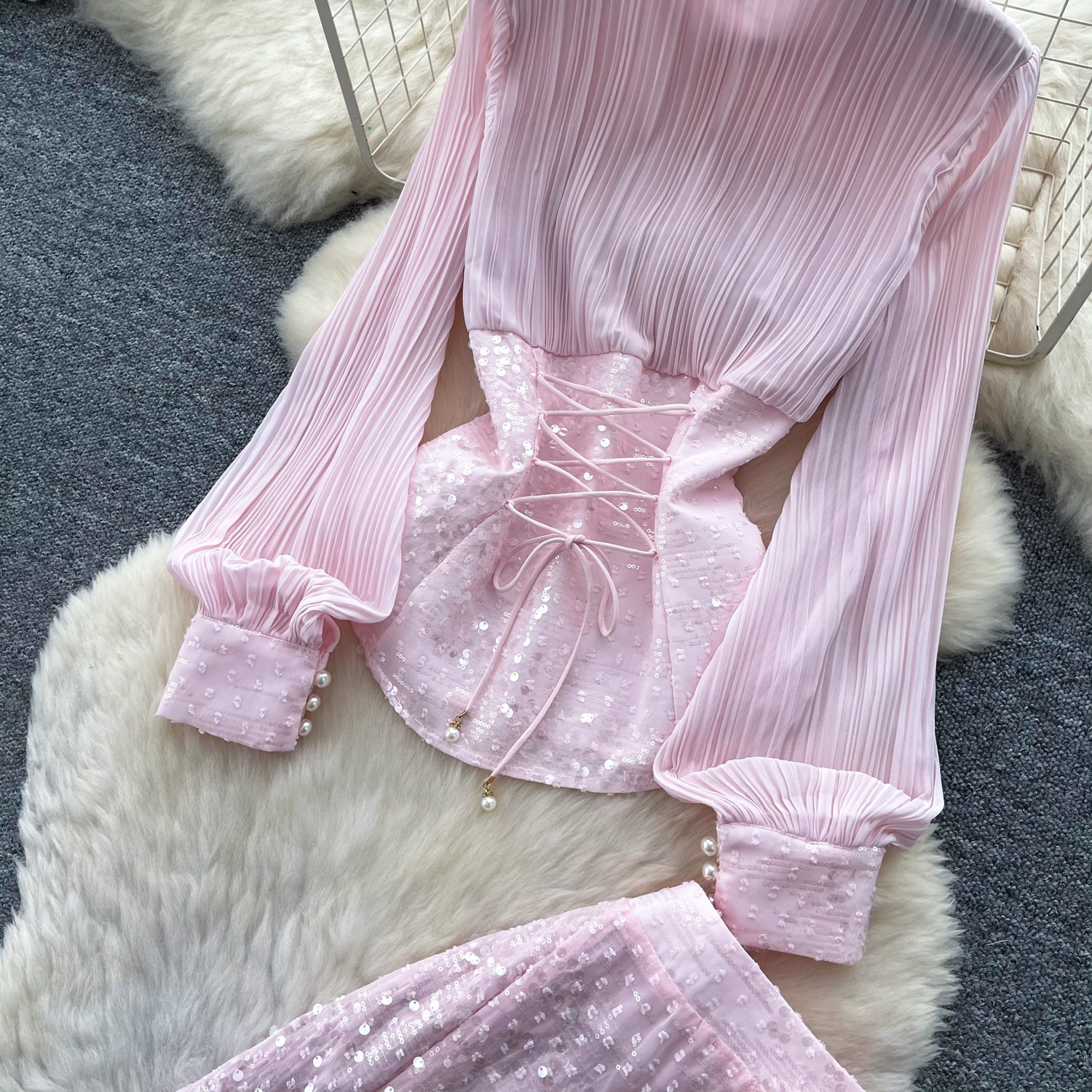French Style Sequined Mesh Pleated Two Piece Set Waist Cinching Elegant Design Ideal for Spring and Autumn Wholesale