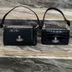 Queen's Patent Leather Crocodile Pattern Saturn Hazel Armpit Bag Chain Shoulder Crossbody Bag Simple