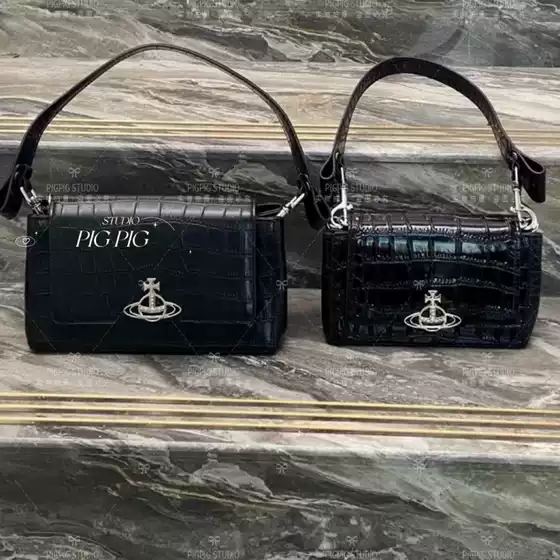 Queen's Patent Leather Crocodile Pattern Saturn Hazel Armpit Bag Chain Shoulder Crossbody Bag Simple