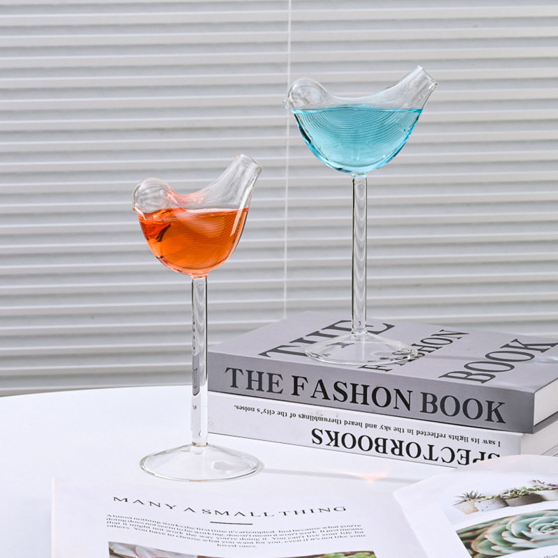 Creative Bird Wine Glass Bar Internet Celebrated Bird Cocktail Cup Personalized Alien Wine Glass Smoked Wine Glass Goblet