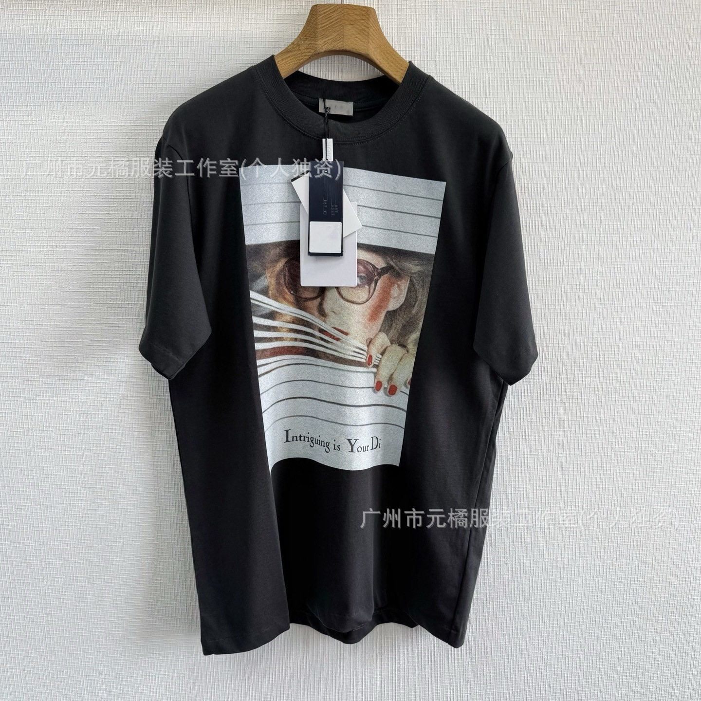 Новая высококачественная футболка D's 25ss 310g blinds с короткими рукавами и принтом персонажей для мужчин и женщин в одинаковой свободной версии Изображение 1