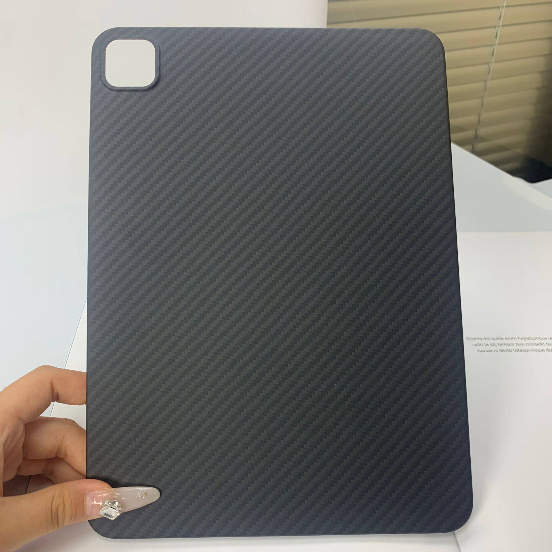 Suitable for new ipad pro2024 11 inch ultra-thin Kevlar carbon fiber anti-fall wear-resistant protective shell