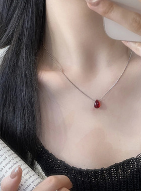 一滴朱砂爆款红色水滴抽拉项链设计感显白小众轻奢小众锁骨链配饰