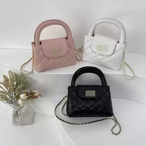 Cross-Border Foreign Trade Women's Bags 2026 New Fashion Chanel-Style Quilted Chain Handbag Shoulder Crossbody Bag Handbags