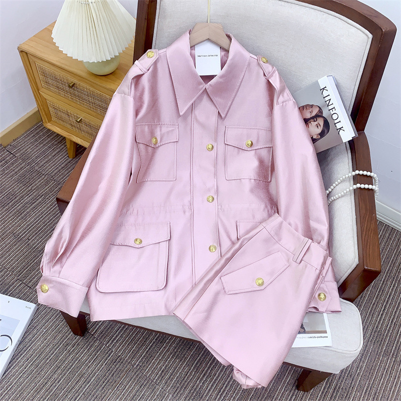 Áo khoác nữ dáng dài phối quần culottes, chất liệu sợi pha mềm mại, túi nổi và dây rút eo — Quần culottes màu hồng sáp (không có thắt lưng), Áo khoác màu hồng sáp