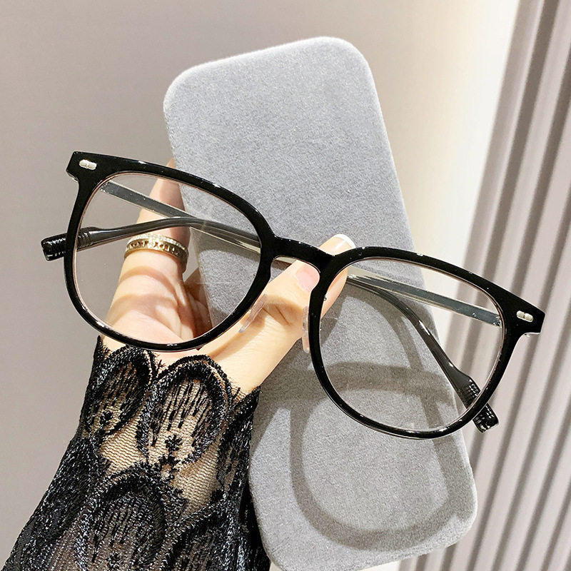 Fashionable anti-blue light plain glasses women's slimming plain myopia glasses frame men's net red Korean style glasses frame without degree