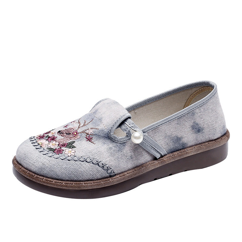 Shoes Women's New All-match Spring Ethnic Style Embroidered Shoes Old Beijing Cloth Shoes Women's Hanfu Shoes Mom Casual Shoes