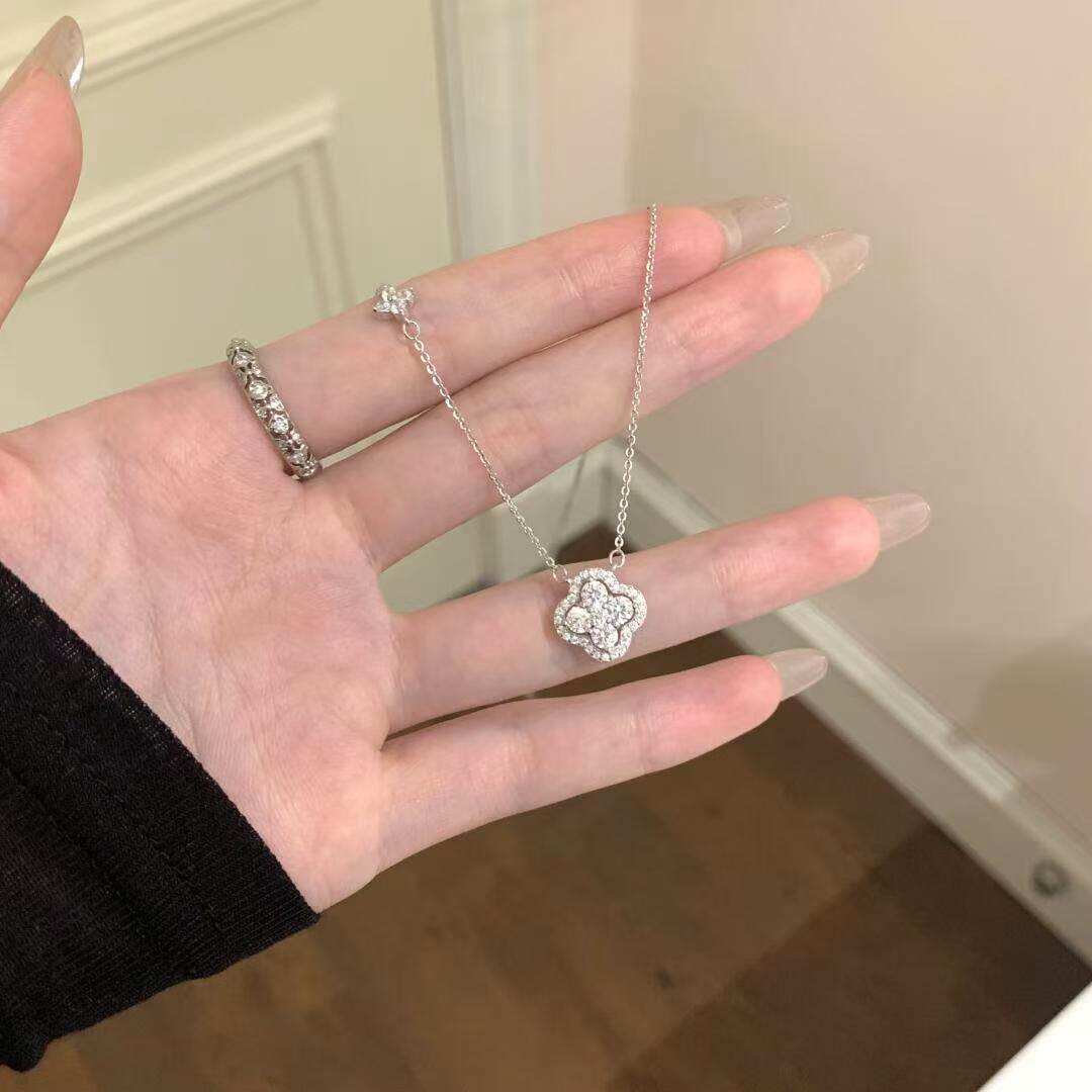 Exploding Clover Zircon Necklace 2026 New Style Niche Light Luxury High-End Titanium Steel Non-Fading Clavicle Chain Customization