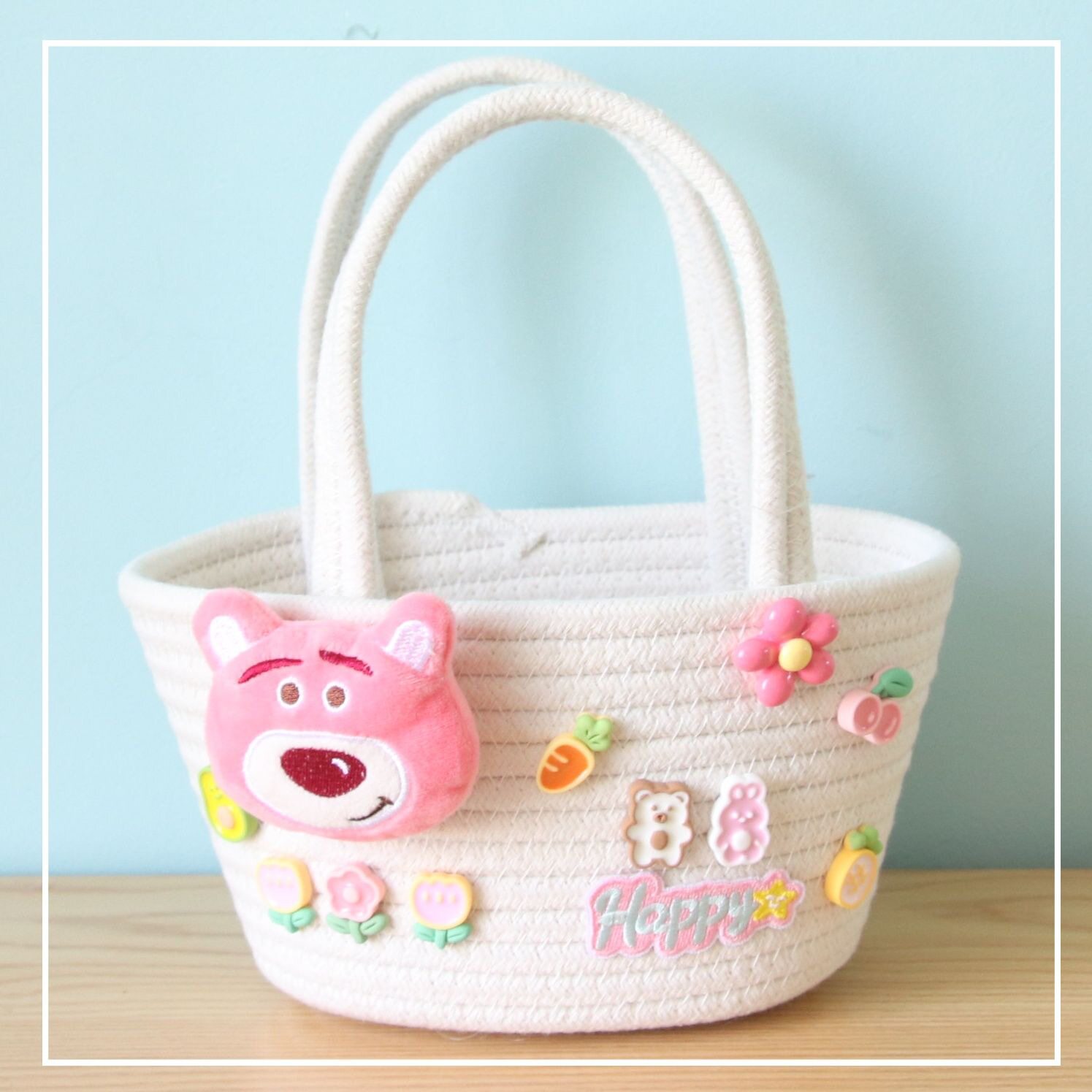 ホワイト ストロベリー ベア クリーム グルー ハンドバッグ