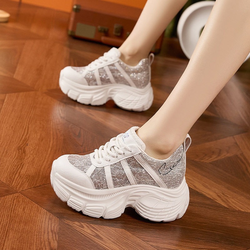 Giày sneaker nữ chunky đế dày rhinestone phong cách đế xuồng, gót siêu cao 8cm, form mũi tròn, cổ thấp, dây buộc — Hồng, Bạc, Trắng