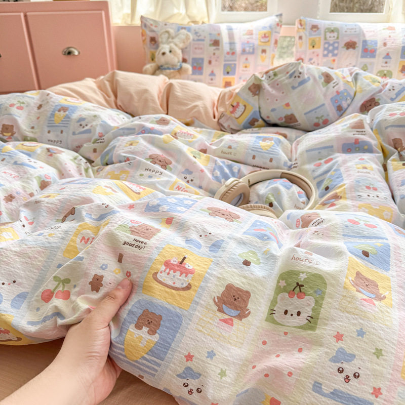 No Value Package, Category a Mother and Baby Four-Piece Set, Small Floral Cloud-Like Knitted Cotton Double-Layer Gauze Dormitory Three-Piece Set, Soft and Waxy Style