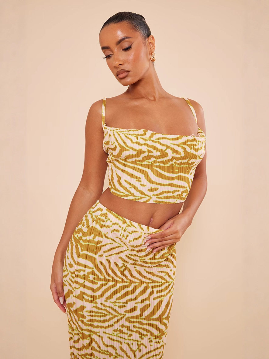 European and American Cross-Border Amazon Popular Printed Pleated Two-Piece Suspender Women's Top + Slim Long Skirt Qm025