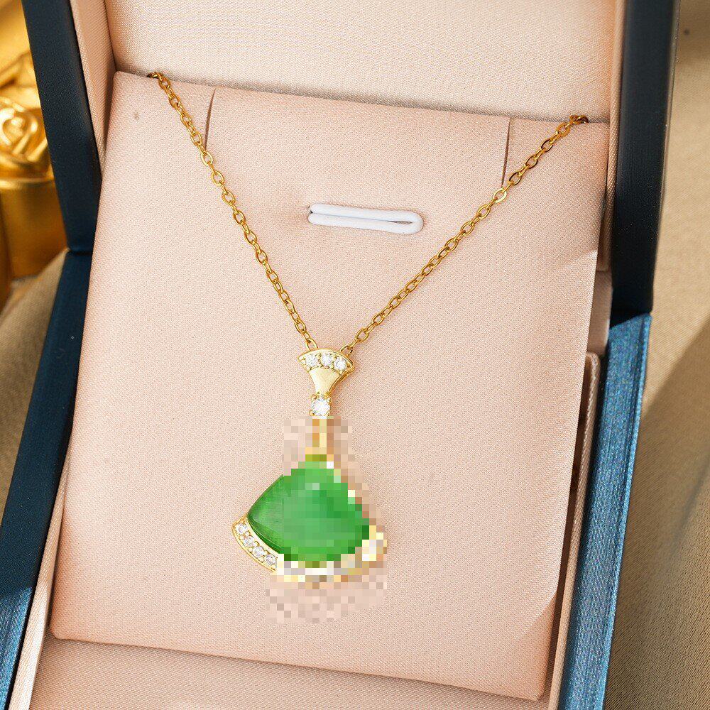 172 スカートネックレス-ゴールドグリーン