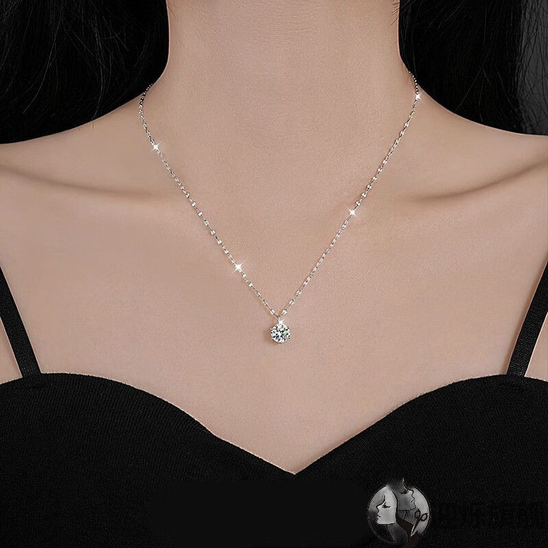 2 Carat Moissanite Necklace 925 Sterling Silver Clavicle Chain Accessible Luxury Water Drop 1 Carat Pendant as a Gift for Lover and Best Friend