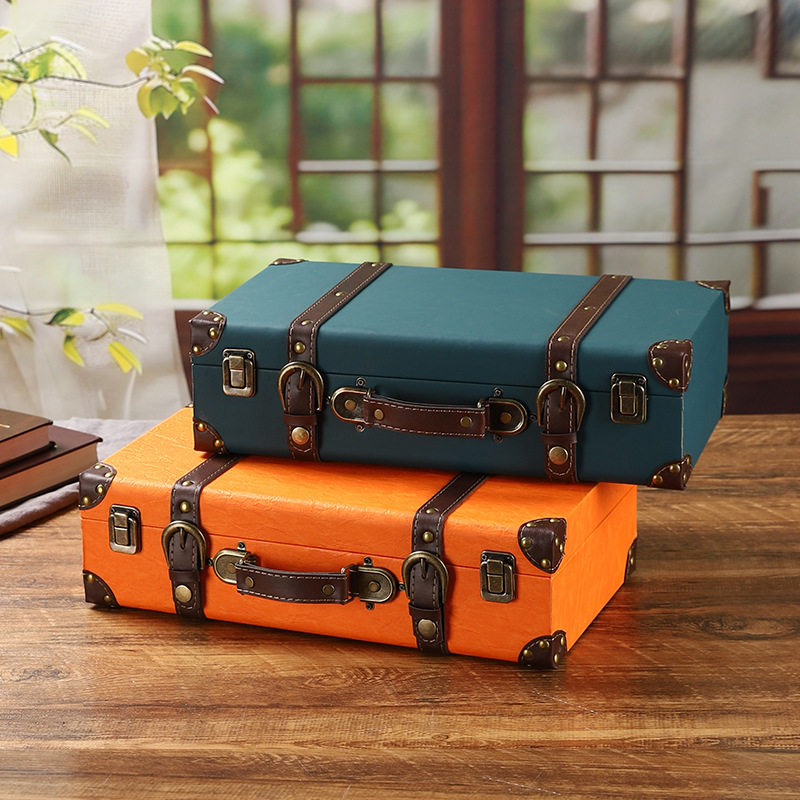 Vintage European-style Suitcase Suitcase Suitcase Sundries Storage Box Vintage Suitcase Window Photography Props Box