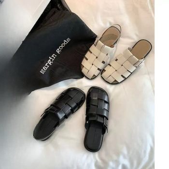 Summer Shoes Roman Sandals for Women Versatile 2025 Flat Beach Shoes for Outdoor Wear New Open-Toe Soft Leather Slippers for Women