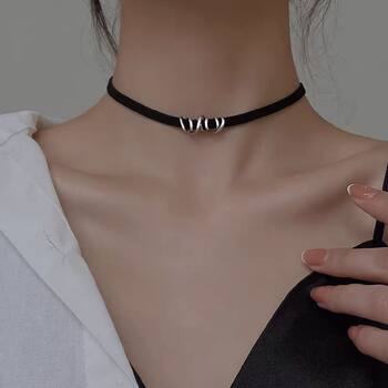 Minimalist Black Choker Necklace for Women, Niche Design, 2025 New Trendy Style, Elegant Collarbone Chain