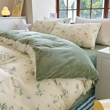 All-Cotton Fleece-Lined Four-Piece Bedding Set for Winter, One Side Milk Velvet and One Side Pure Cotton Duvet Cover, Flannel Coral Fleece Single Duvet Cover