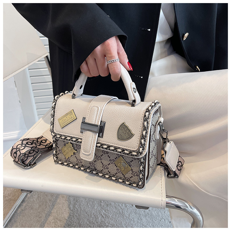 O1CN01kuVkYN1SSiWrIDVsZ !!2218042692246 0 cib