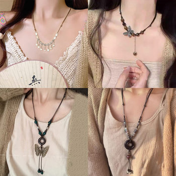2025 New Retro Ethnic Style Bohemian Necklace Women's Hong Kong Style Ceramic Butterfly Pendant Clavicle Chain