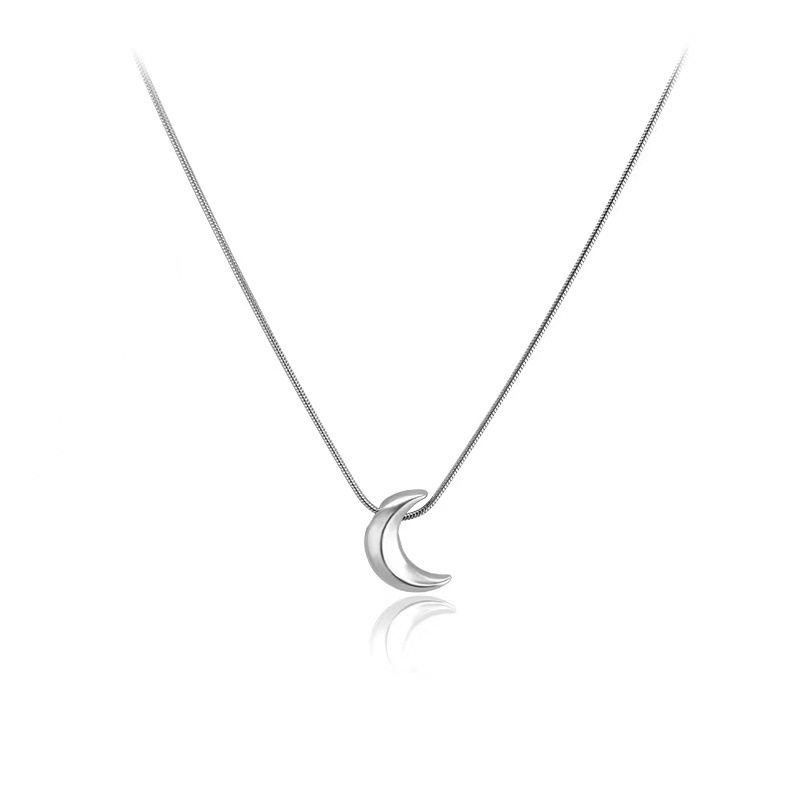 Sweet cool hot girl moon necklace female summer ins cold style hip hop clavicle chain 2023 New neck chain accessories