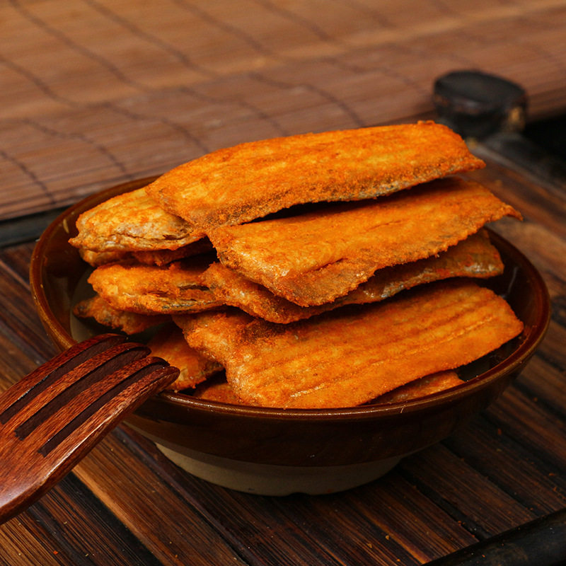 Crispy hairtail crispy hairtail pieces dried seafood ready-to-eat dried small fish casual bags net red snacks manufacturers