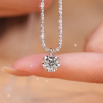 Imitation Moissanite Diamond Necklace Women's Summer 2024 New Style Clavicle Chain Light Luxury Niche High-end Temperament Gentle 100