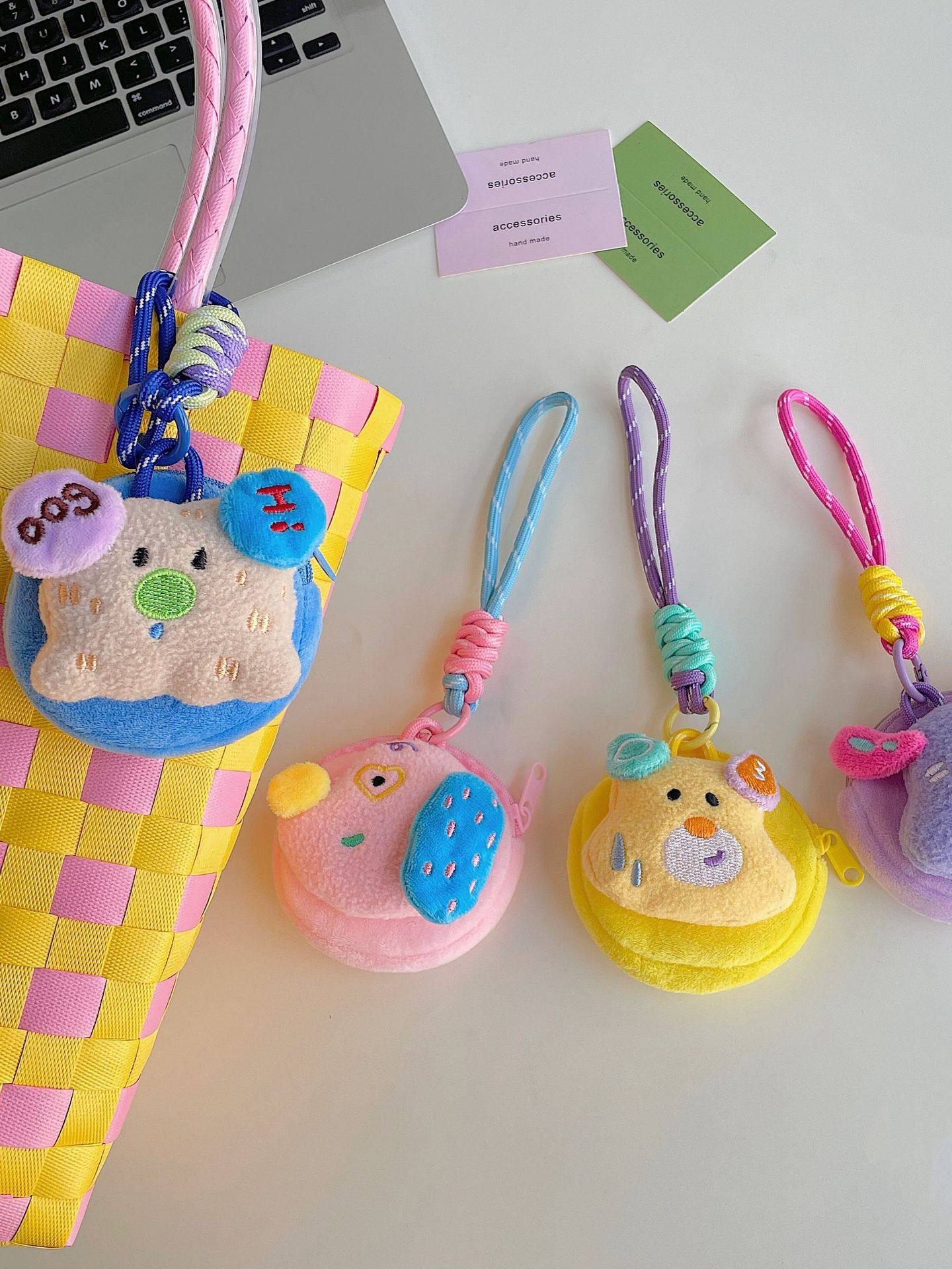 Creative Dopamine Puppy Coin Purse for Girls and Students Cute Plush Pendant Key Storage Bag Headphone Bag Wholesale