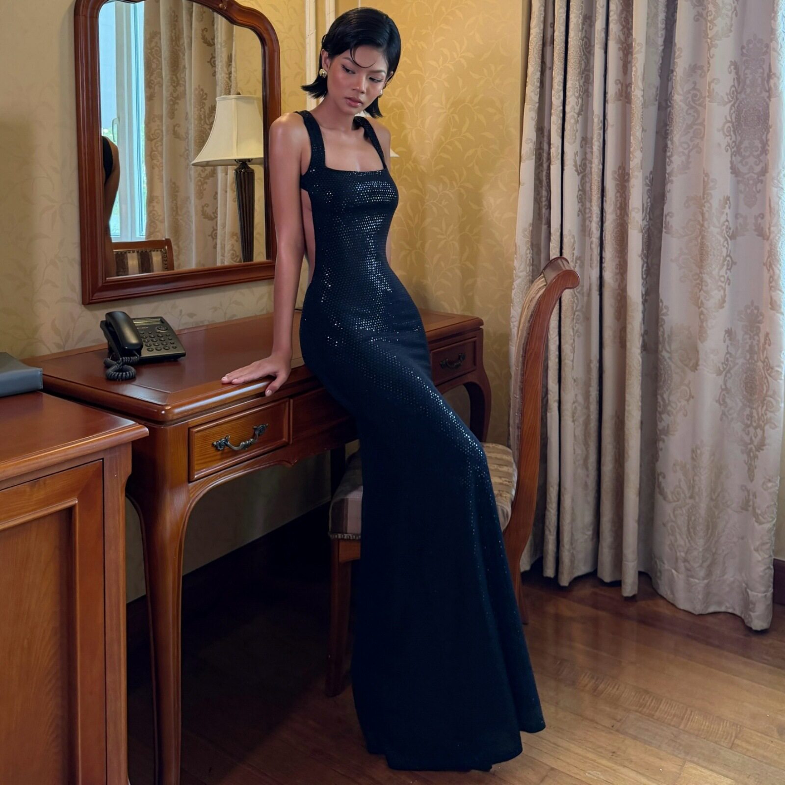 Elegant High Waisted Hollow Out Dress Sexy Fit Premium Fabric Autumn Perfect for Parties Wholesale Available
