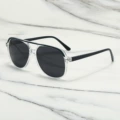 Black on top and white on bottom