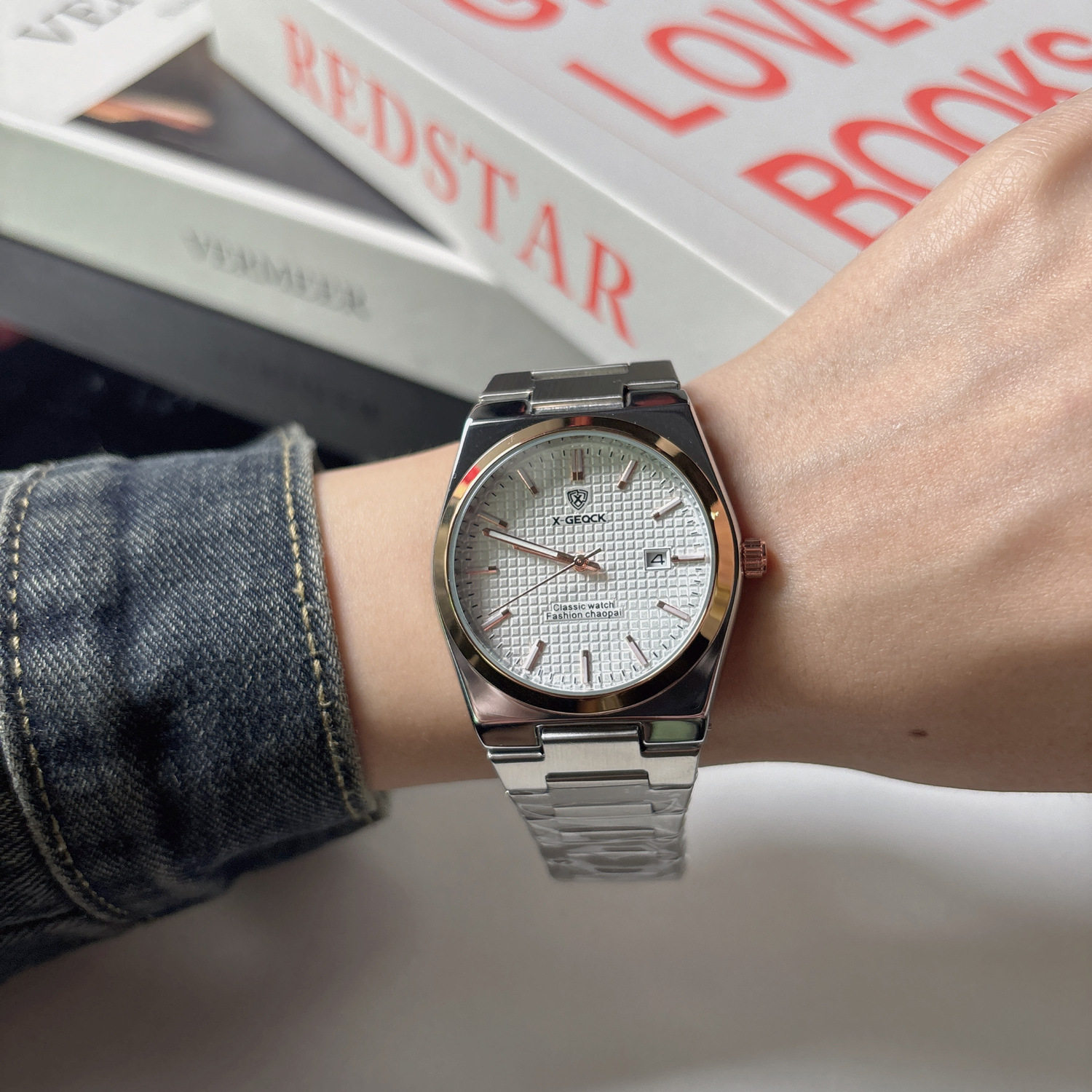 O1CN01l6XH971s4blhIiGoW !!2207278445713 0 cib