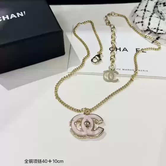 25 New Collection Small Fragrance Style Pink Marble Pattern Necklace and Ear Stud Set, Commuter Sweet High-End Sense Necklace and Earrings Wholesale