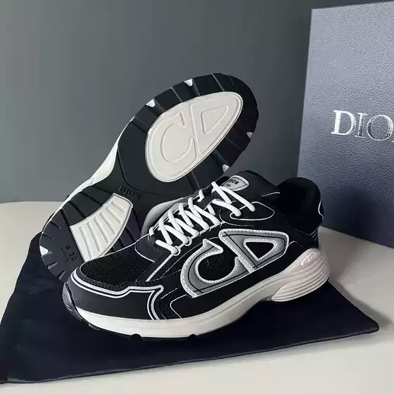 European Station Pure Original Paris 3Rd Generation Track 3.0 Led Lighted Couple Sports Casual Retro Height-Increasing Dad Shoes
